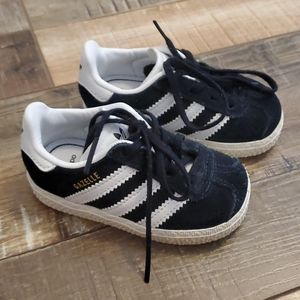 Toddler shoes